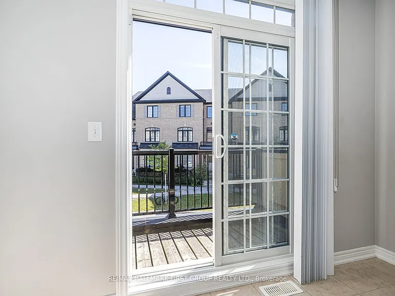 64 Quarrie Ln — Photo 18