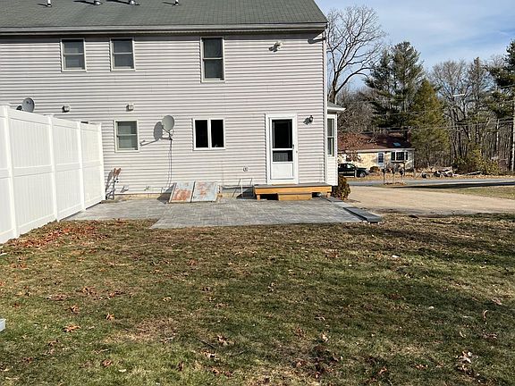 3rd image of 177 Comfort St #1