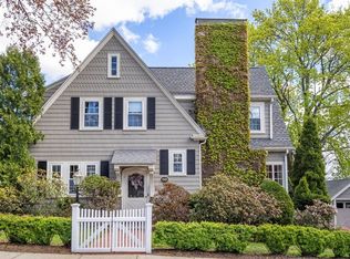 90 Richardson Rd, Belmont, MA 02478