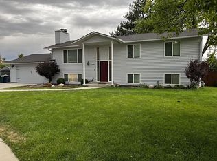 8480 S Cornell Cir, Sandy, UT 84094