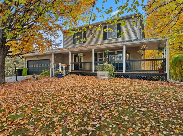 1179 Four Mile Rd N, Traverse City, MI 49696