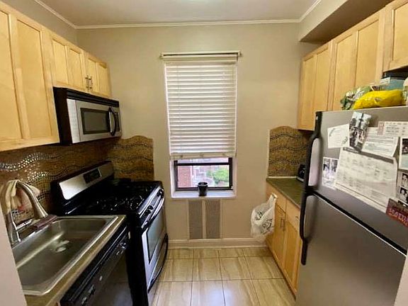 5th image of 98-120 Queens Blvd #4