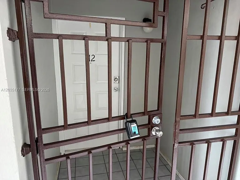 5 Olive Dr #12 — Photo 10