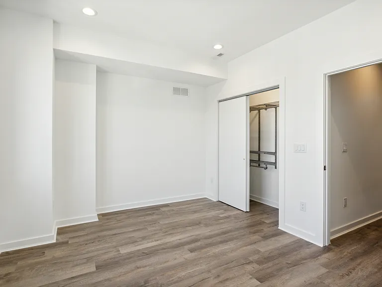 57 N Conestoga St — Photo 11