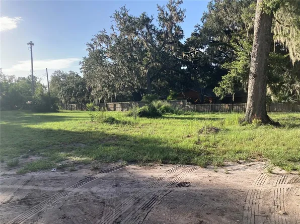 606 E Broadway St #8, Fort Meade, FL 33841