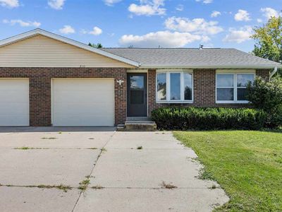 2110 10th St, Coralville, IA, 52241