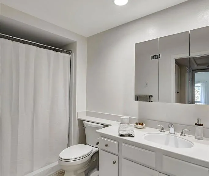 1682 Circa Del Lago #A305 — Photo 17