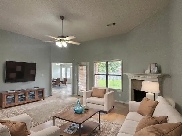 7834 Jills Creek Cv, Bartlett, TN 38133