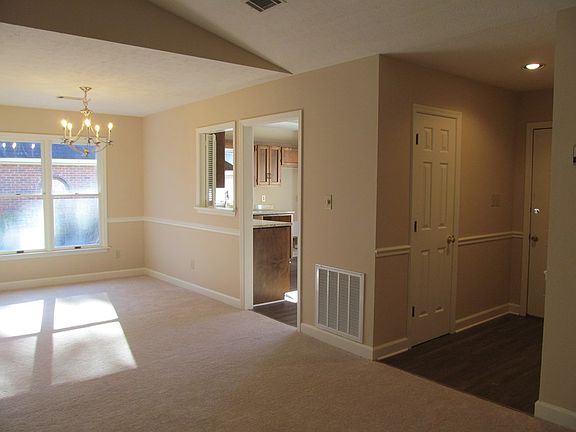 3rd image of 16 Juniper Loop