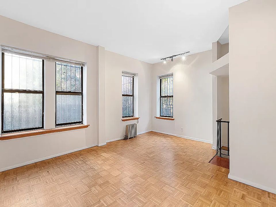 1st image of 619 E 5th St APT 4