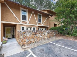 856 Lake Hollow Blvd SW, Marietta, GA 30064