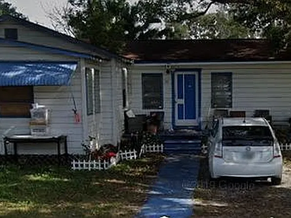 5111 N Saint Vincent St, Tampa, FL 33614