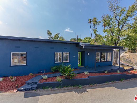 2nd image of 4651 Castle Crest Dr
