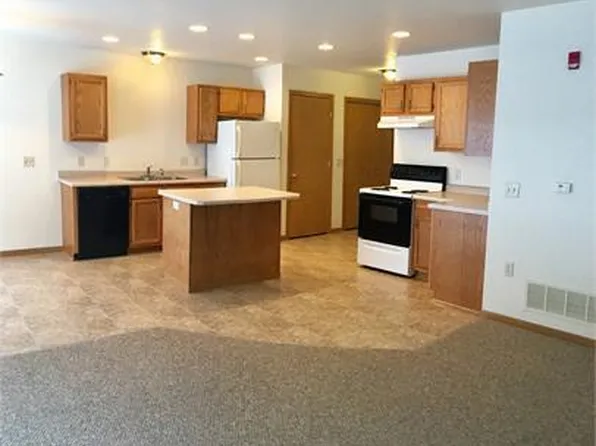 2624 Arthur St #2, Eau Claire, WI 54701