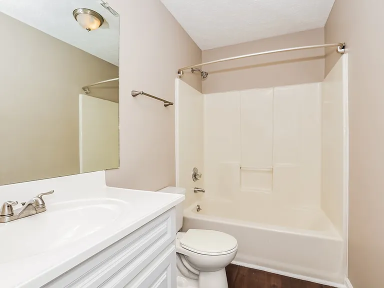 5340 Village Way — Photo 15