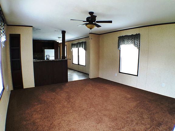4th image of 4 E Zimmer Dr #Gevug3