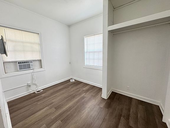 4th image of 291 2nd St #2