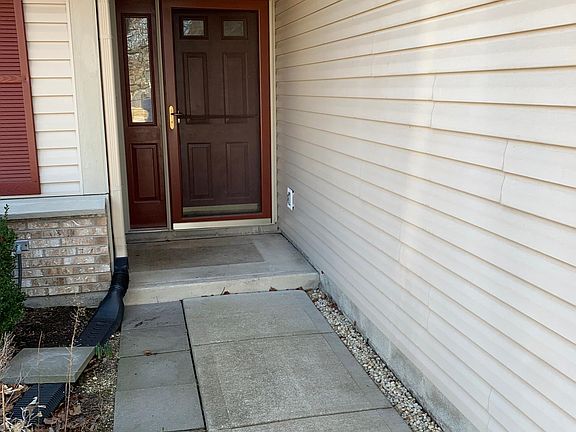2nd image of 7135 Long Shore Cir #1