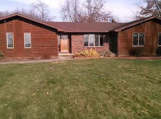 2135 W Comet Rd, Clinton, OH 44216