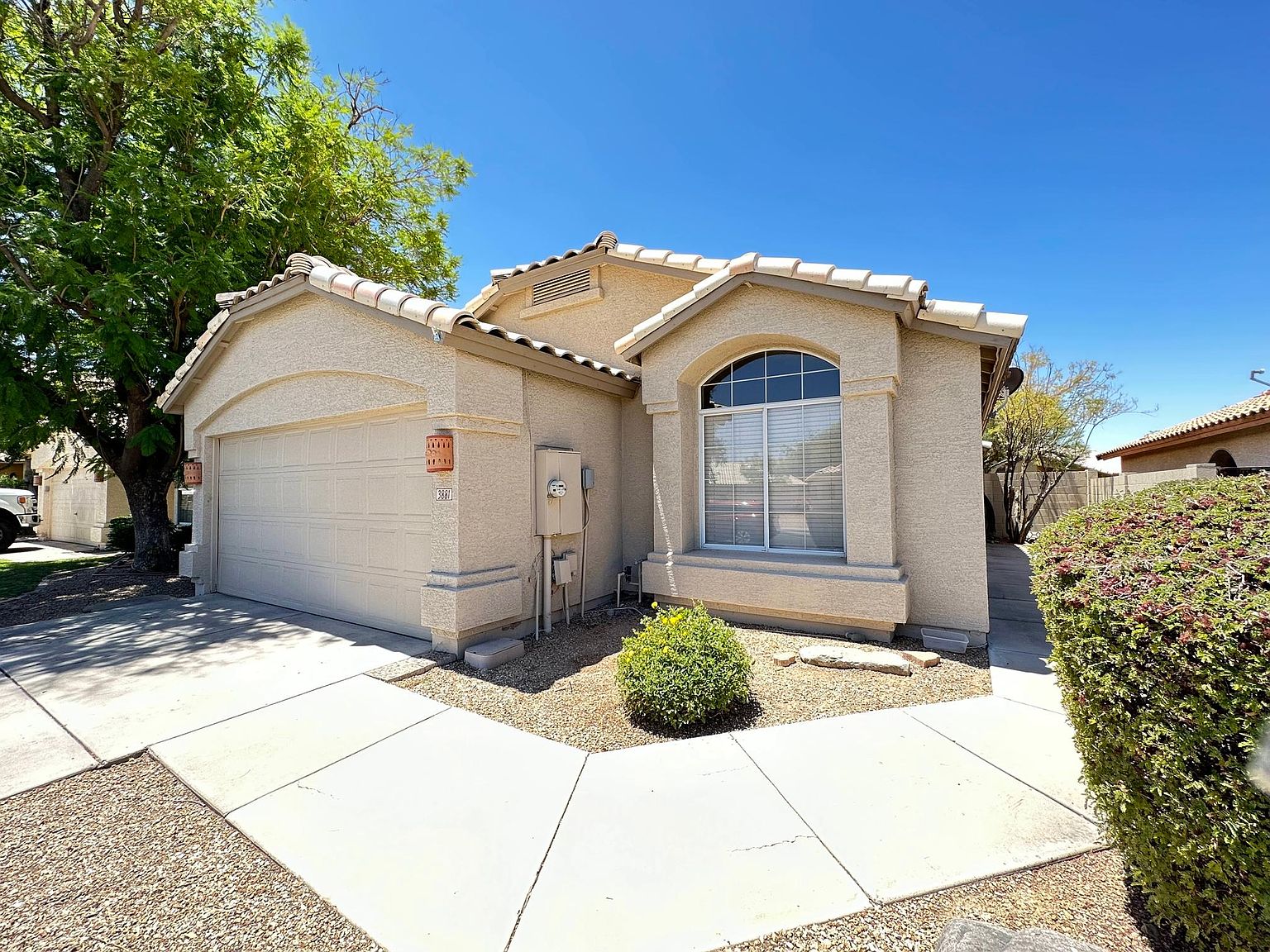 3881 E Douglas Loop, Gilbert, AZ 85234 Zillow