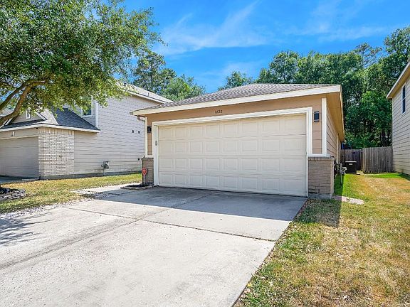 2nd image of 1822 Adobe Stone Dr