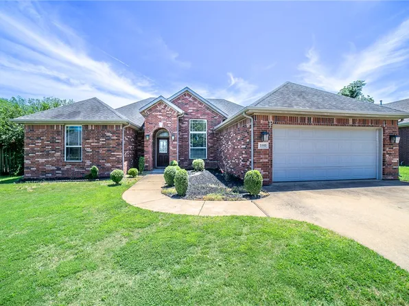 3103 SW Camden Dr, Rogers, AR 72712