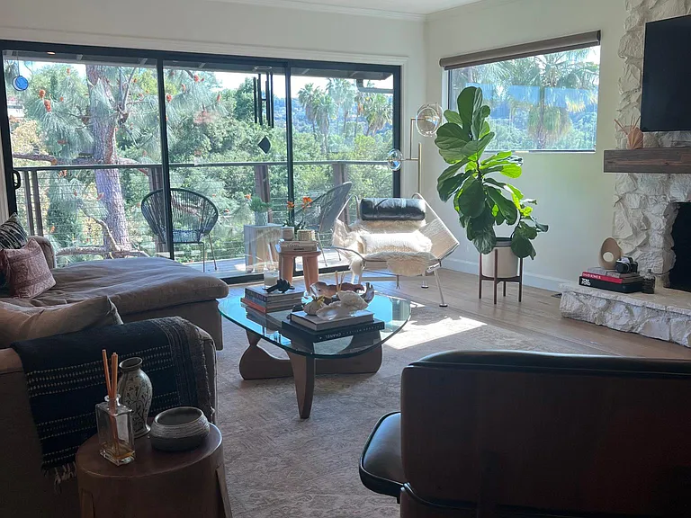 21041 Dumetz Rd — Photo 9