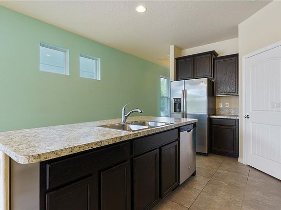 5th image of 15507 Colony Cove Aly