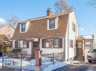 3 Richards St, Worcester, MA 01603