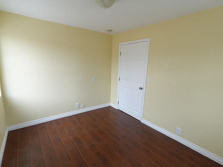 10727 Gorman Ave #10727 — Photo 15