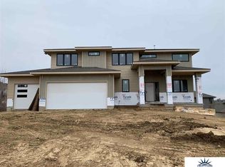 19405 Sprague Cir, Elkhorn, NE 68022