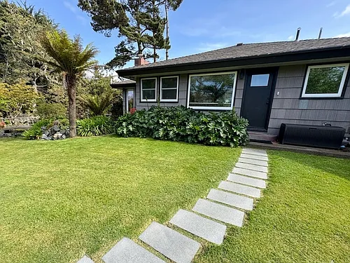 1570 L St Photo 1