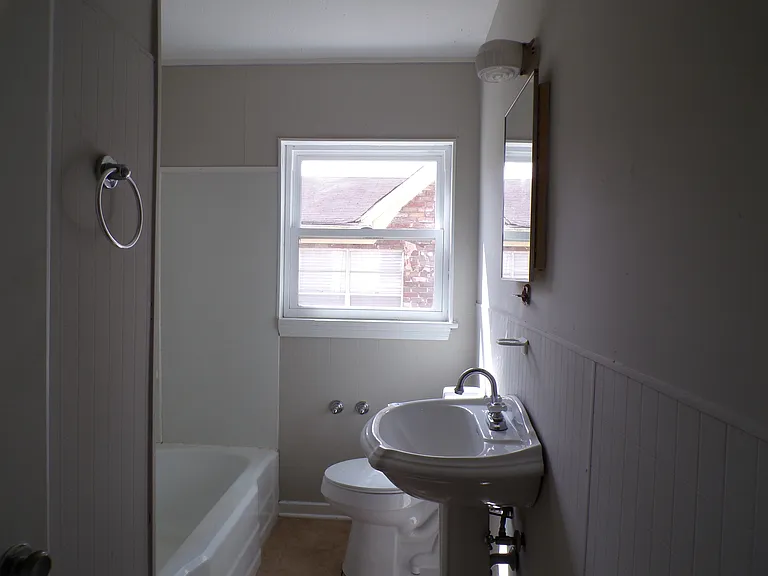 1400 19th Pl SW — Photo 9