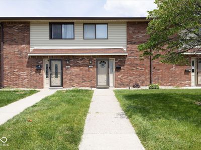 120 Greenwood Trl N, Greenwood, IN, 46142