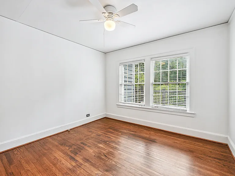 2867 Lookout Pl NE — Photo 20