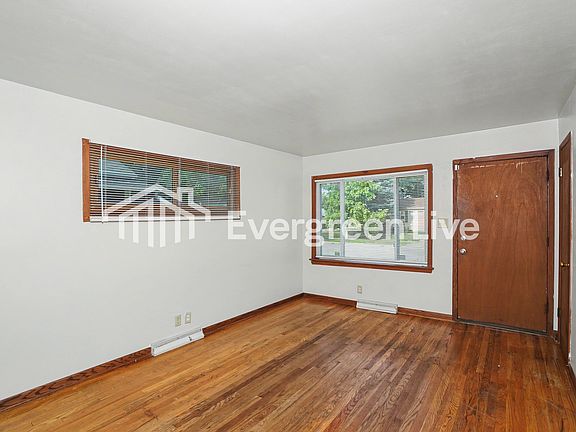 4th image of 5341 N 65th St