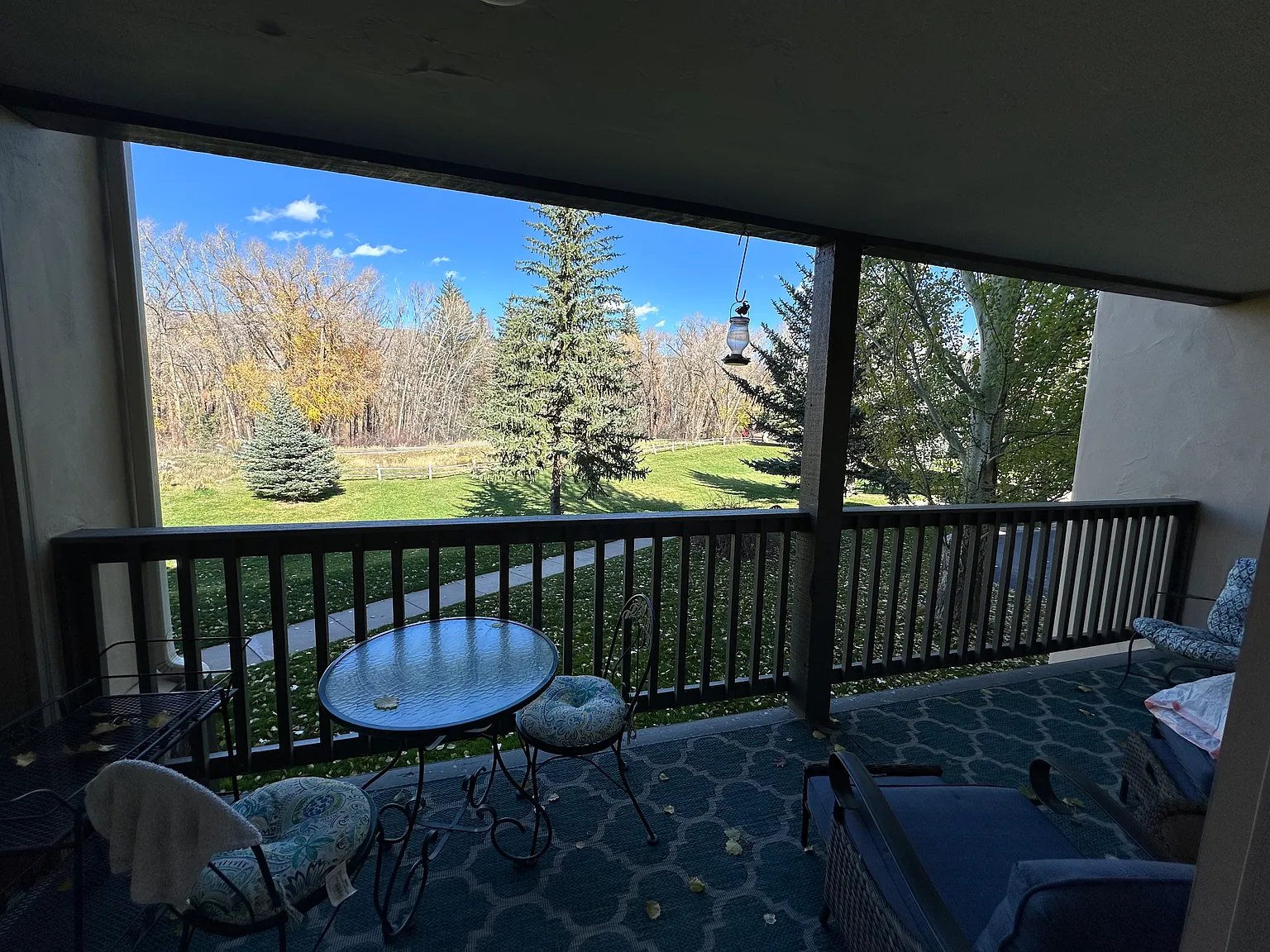 3 bed, 1255 sqft, $3,800 — Photo 1