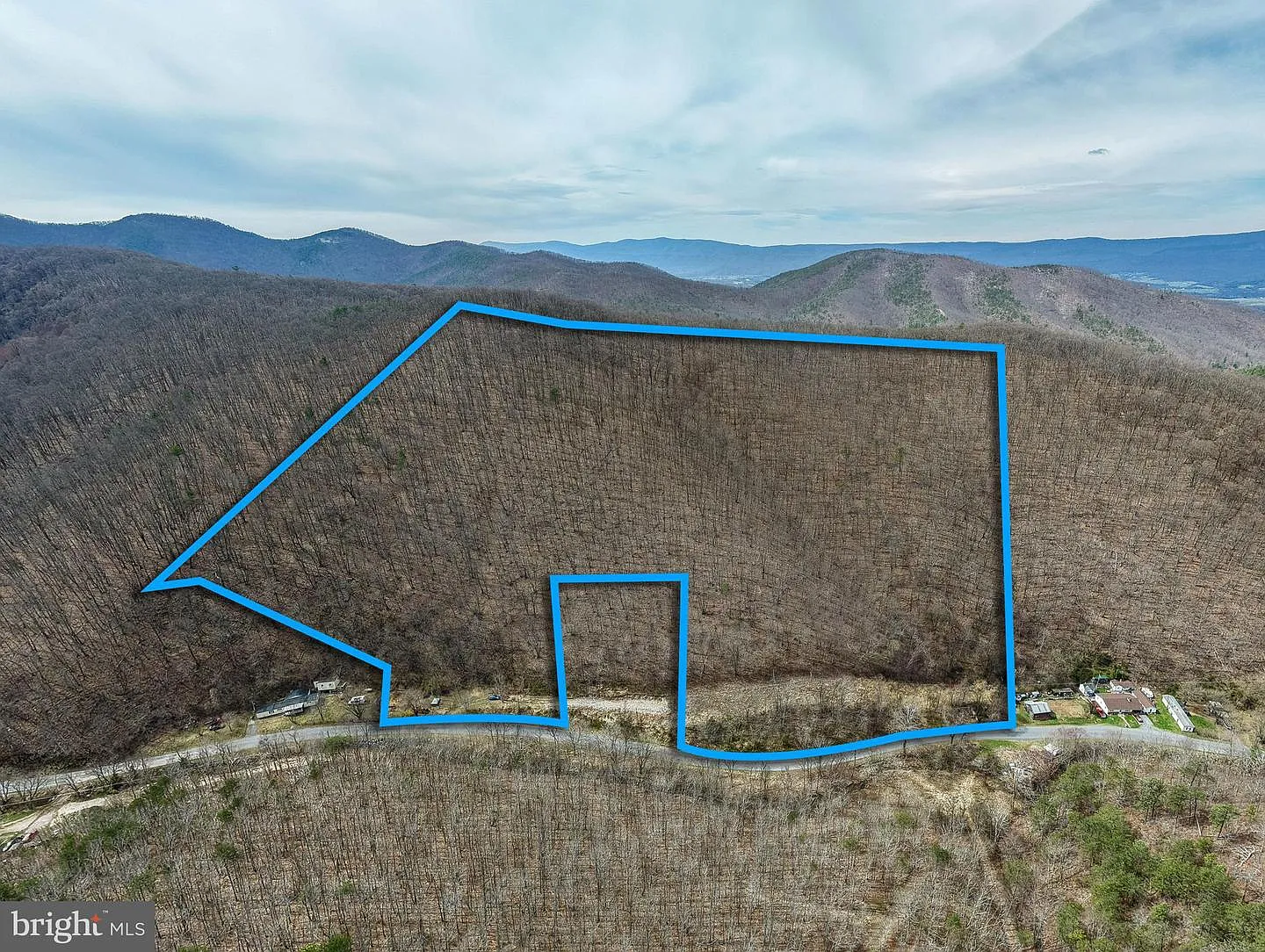 2382 Lucas Hollow Rd photo 1