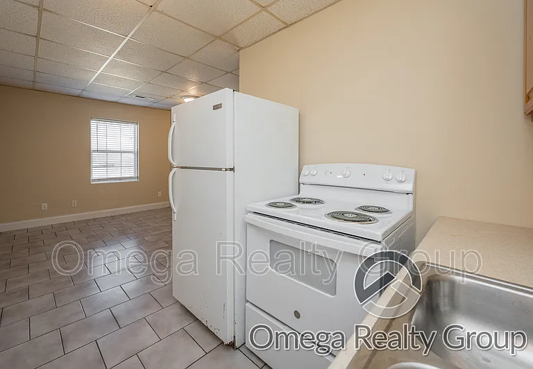318 Percy St — Photo 19