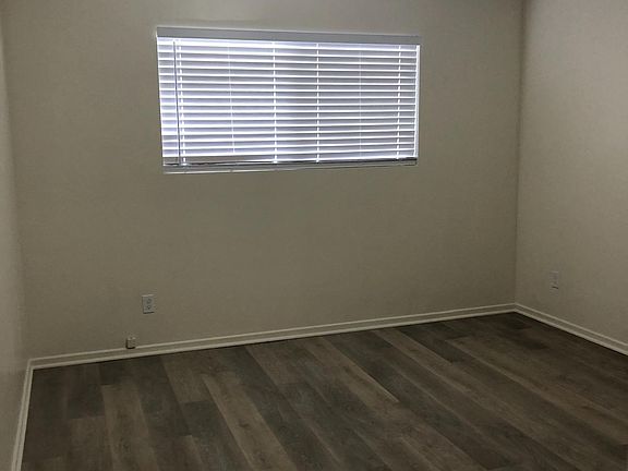 2nd image of 3453 Richland Dr #19