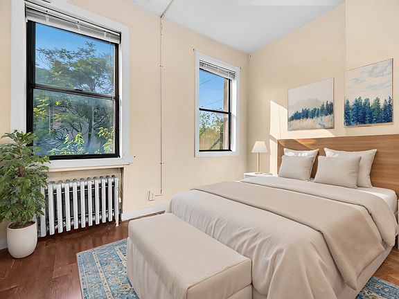4th image of 131 Avenue C Frnt 1