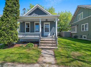 708 Bond St, Green Bay, WI 54303