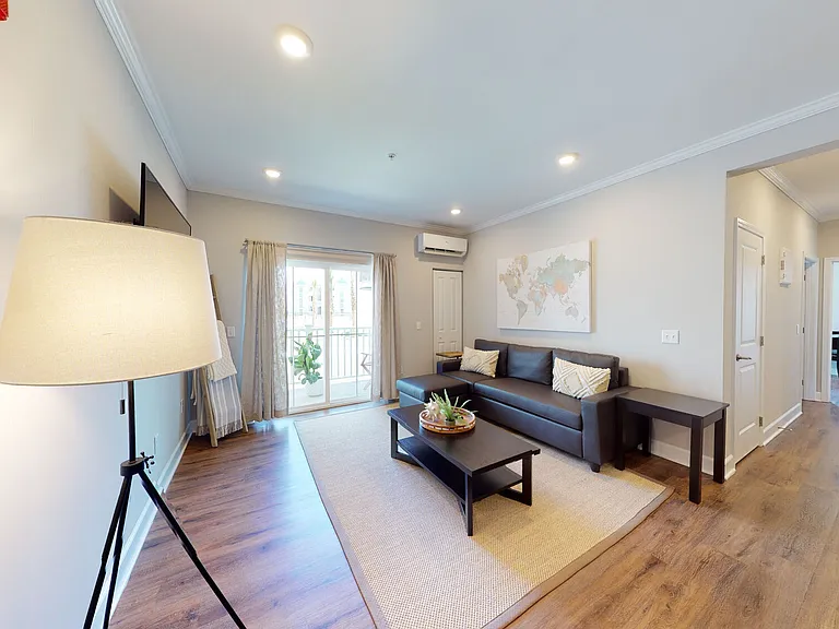 Coastal Club Apartments — Photo 6