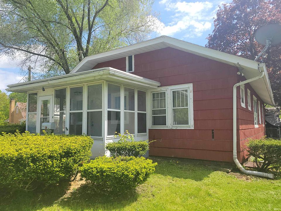 2nd image of 646 E Irvington Ave