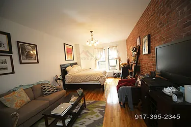 Rented by Metropolitan Realty