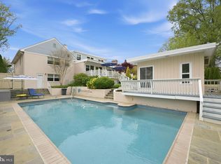 7041 31st St NW, Washington, DC