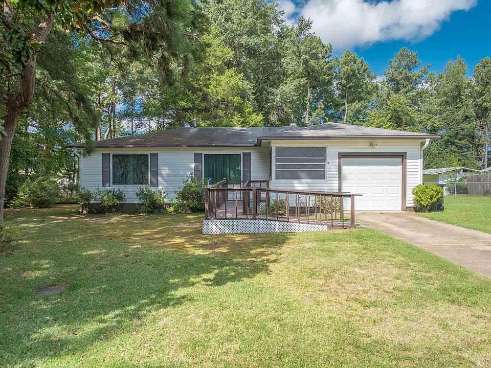1st image of 722 Beverly Dr