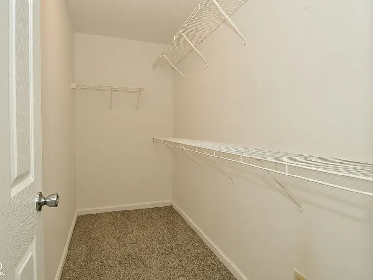 1431 Sanner Dr — Photo 28
