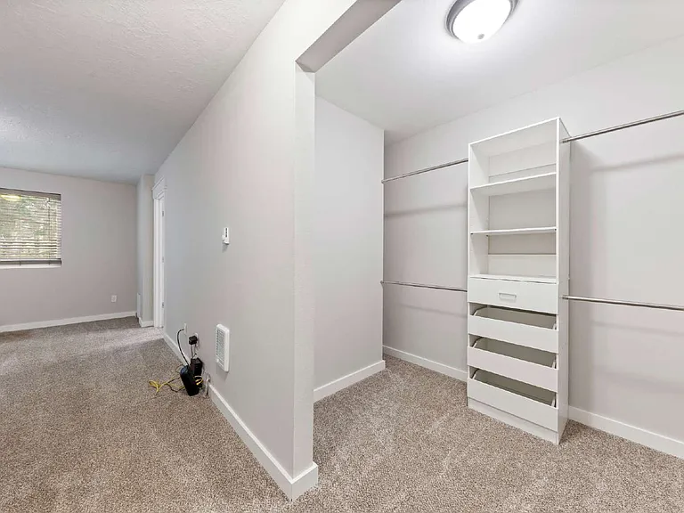 427 SE Inlet Ave — Photo 32