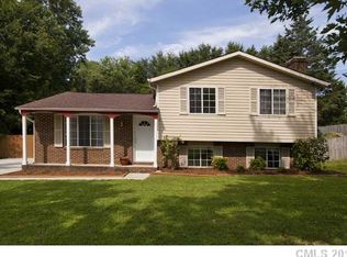 7357 Brigmore Dr, Charlotte, NC 28226